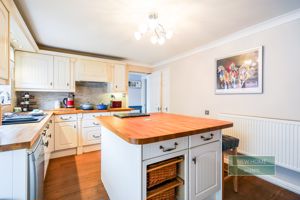 Photo 8- click for photo gallery